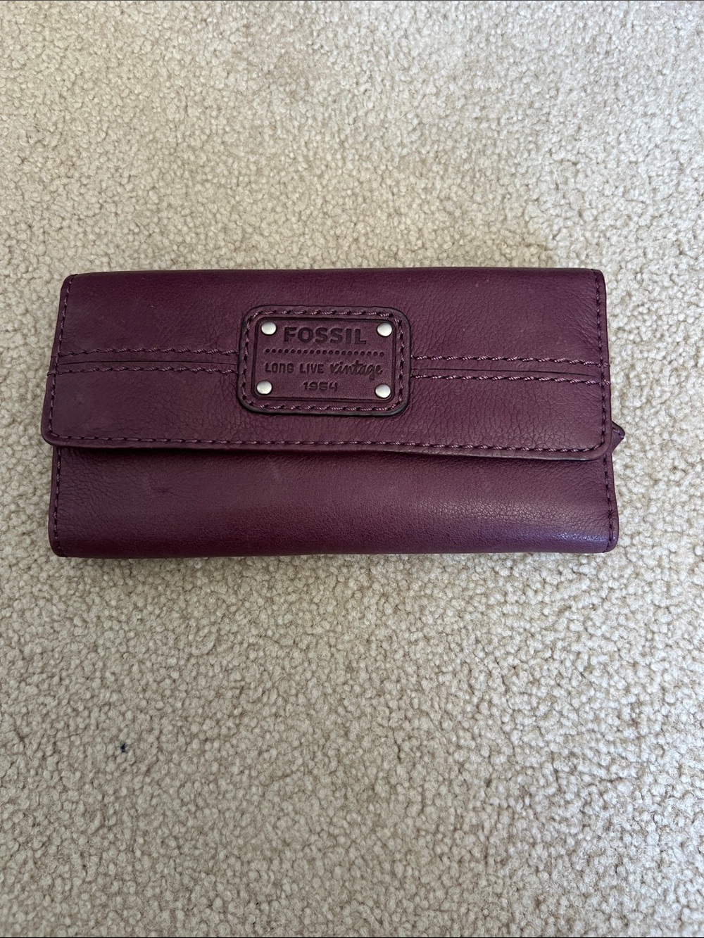 Fossil Women's Leather Wallet - Plum Burgundy